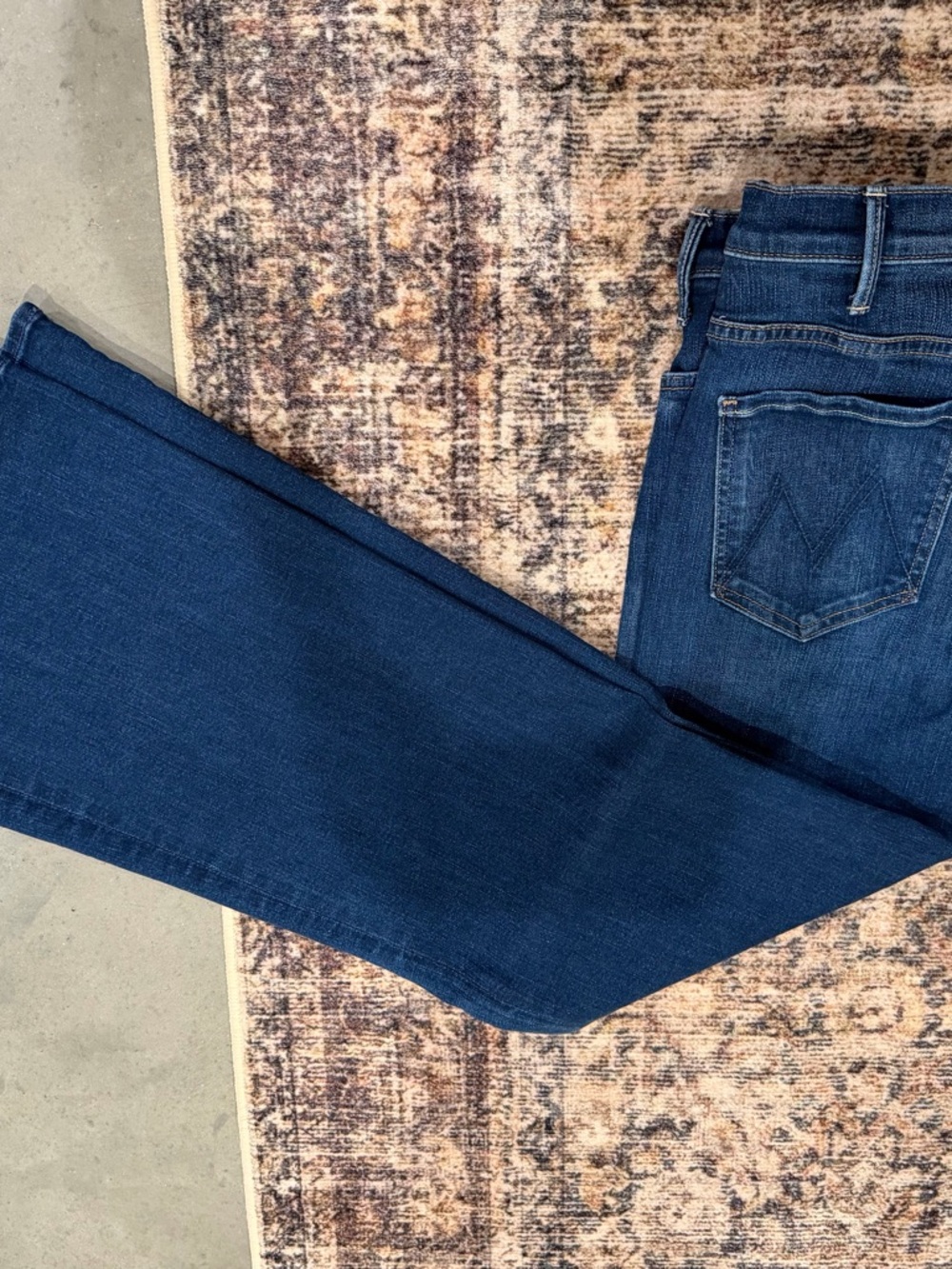 MOTHER Hustler Roller Sneak High-Rise Wide-Leg Flare Jeans in Troublemaker - Picture 3 of 9